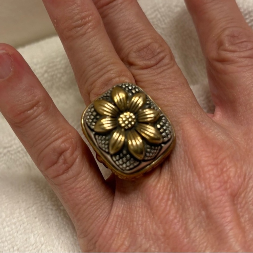 Stephen Dweck Gold and Silver Floral Ring